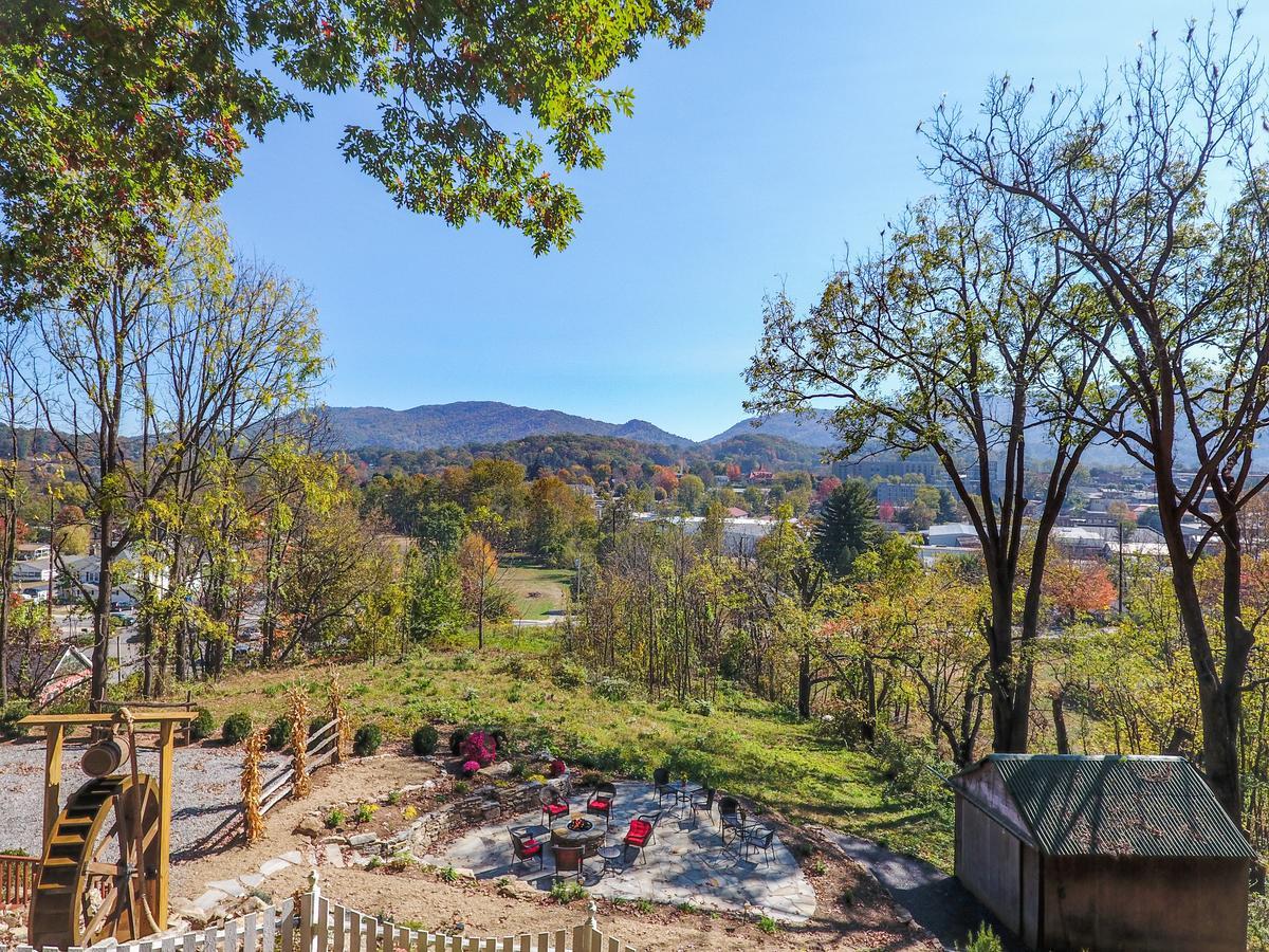 Oak Hill On Love Lane Bed And Breakfast Inn Waynesville Luaran gambar