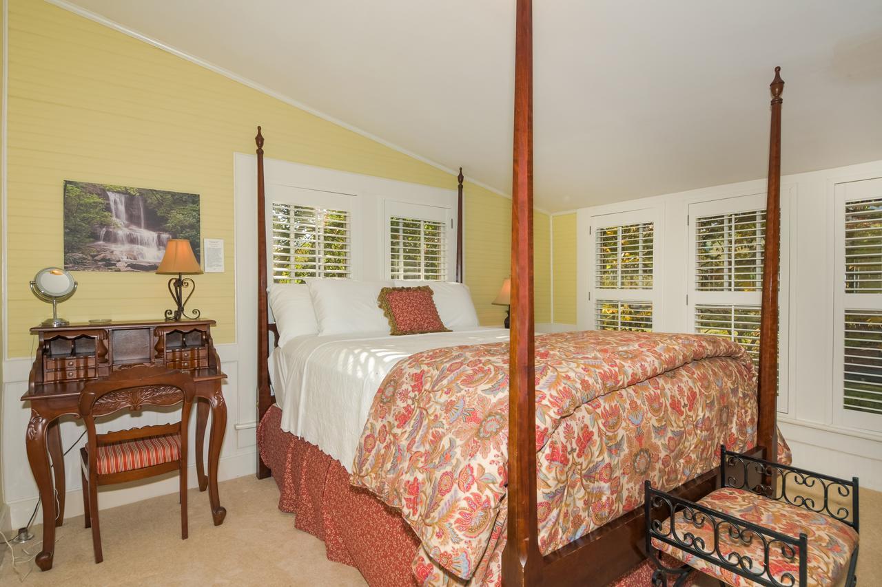 Oak Hill On Love Lane Bed And Breakfast Inn Waynesville Luaran gambar