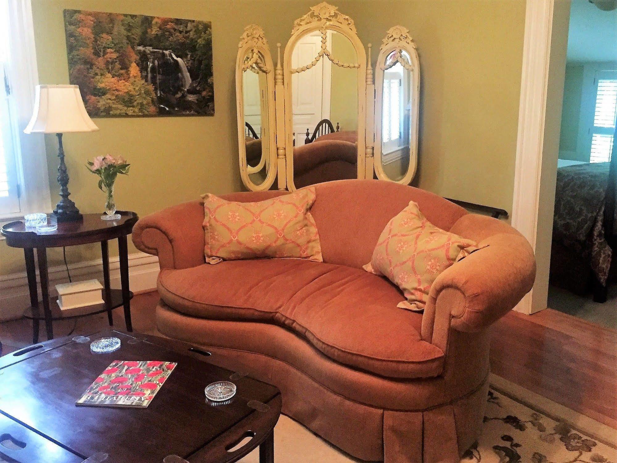 Oak Hill On Love Lane Bed And Breakfast Inn Waynesville Luaran gambar